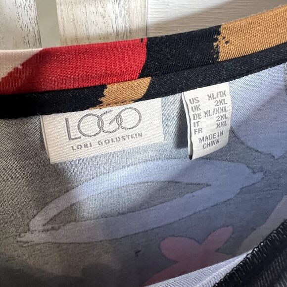 LOGO by LORI GOLDSTEIN Women's Printed Oversized Drop Shoulder Top Black Floral - Picture 7 of 11